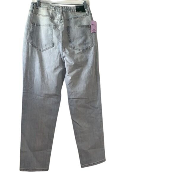 Wild Fable Light Wash Distressed Highest Rise Curvy Mom Jeans Size 10/30 Waist - Picture 6 of 8